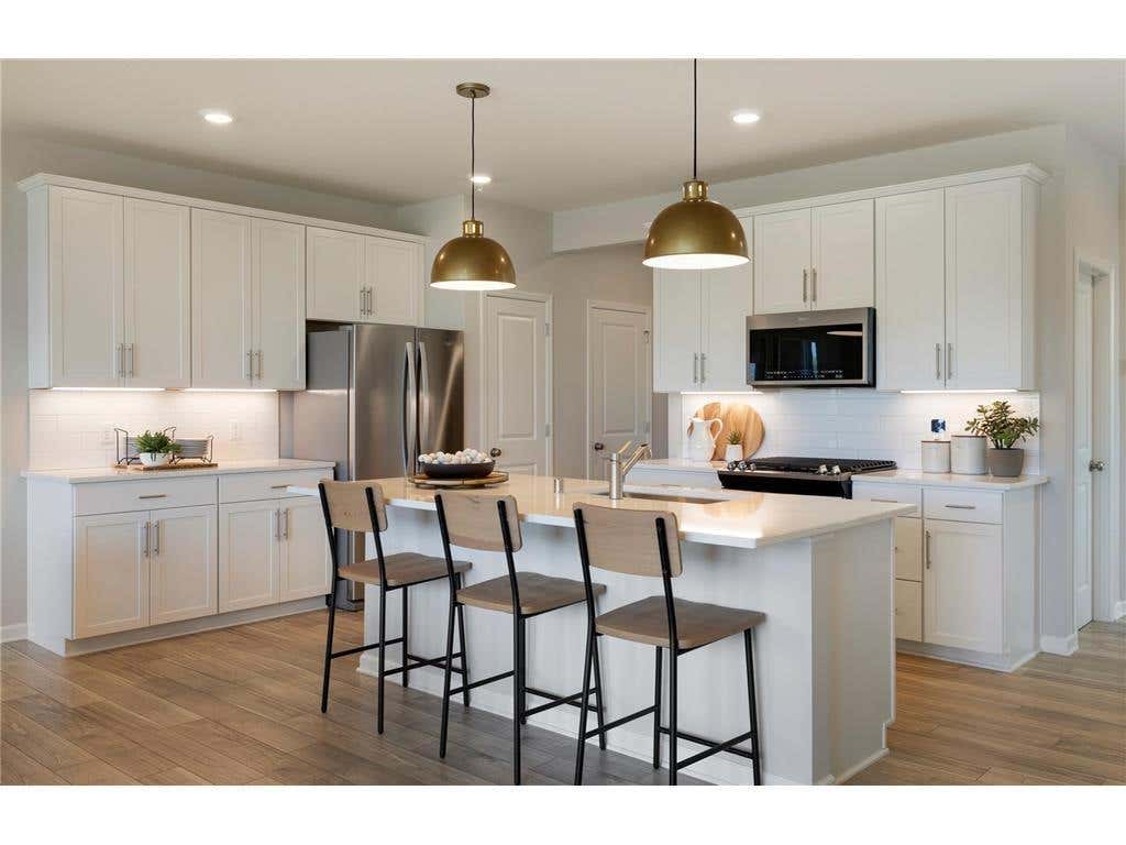 Photo of 17960 Genoa Drive, Lakeville, MN 55044 (MLS # 7111990)