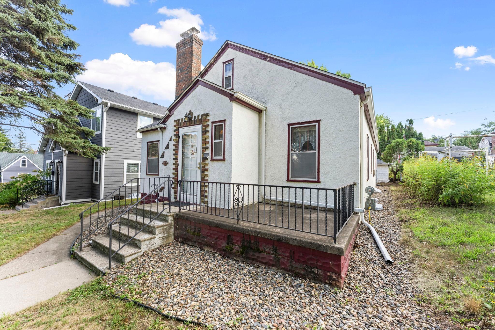 1226 Jefferson Avenue