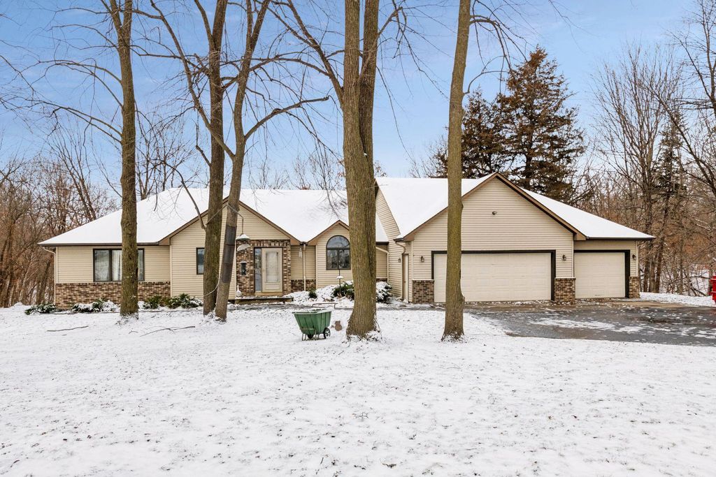 Photo of 3180 W 180th Street, Jordan, MN 55352 (MLS # 7000962)