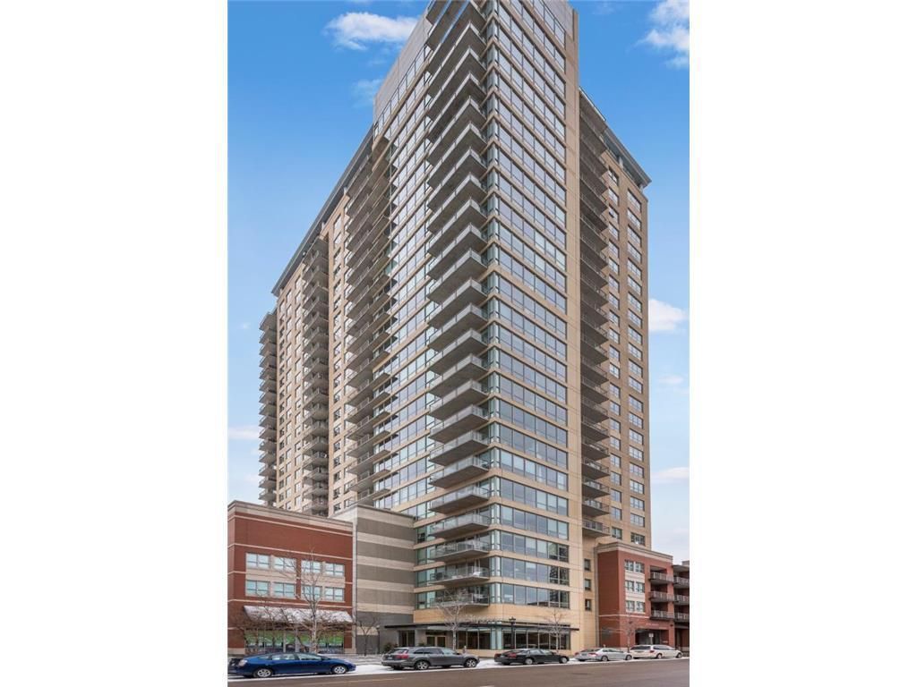 Photo of 929 Portland Avenue #804, Minneapolis, MN 55404 (MLS # 7059688)