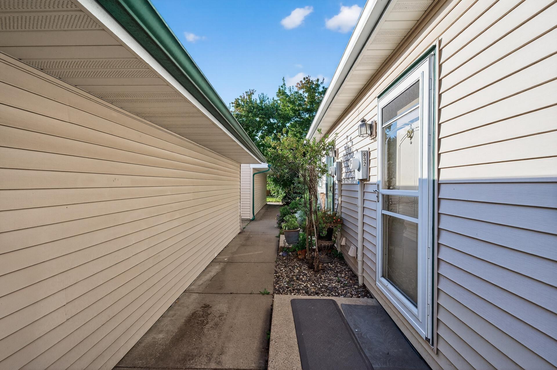 832 Woodgate Drive 107