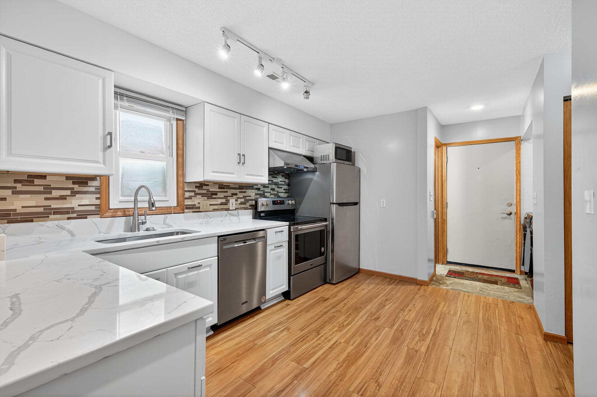 832 Woodgate Drive 107