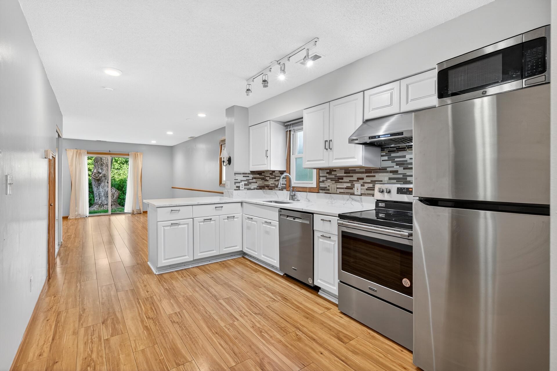 832 Woodgate Drive 107