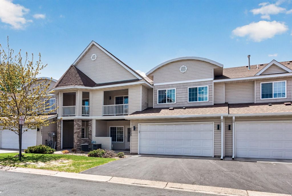 Photo of 5653 100th Lane N, Brooklyn Park, MN 55443 (MLS # 7070393)