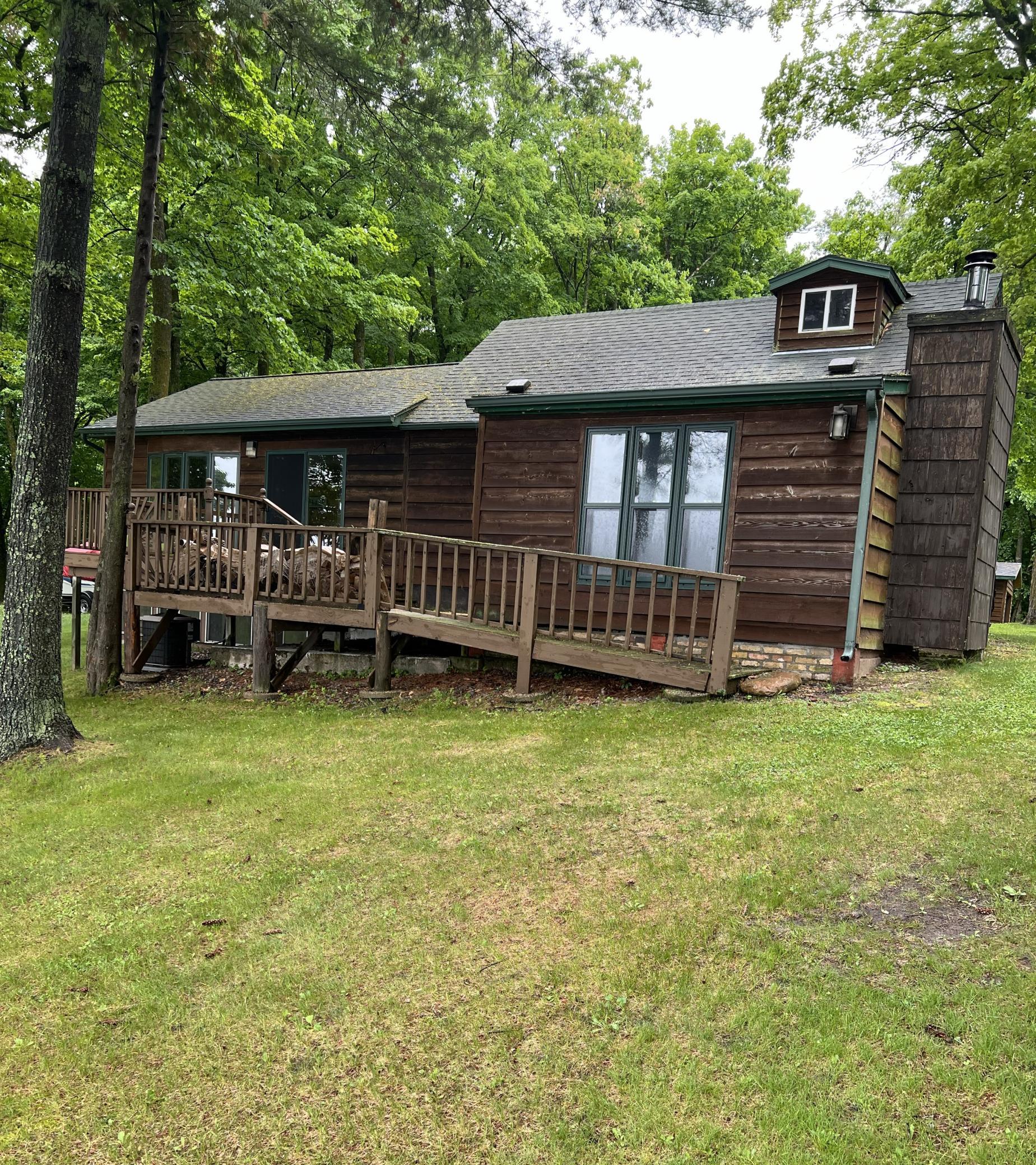 4450 Gray Owl Trail NW
