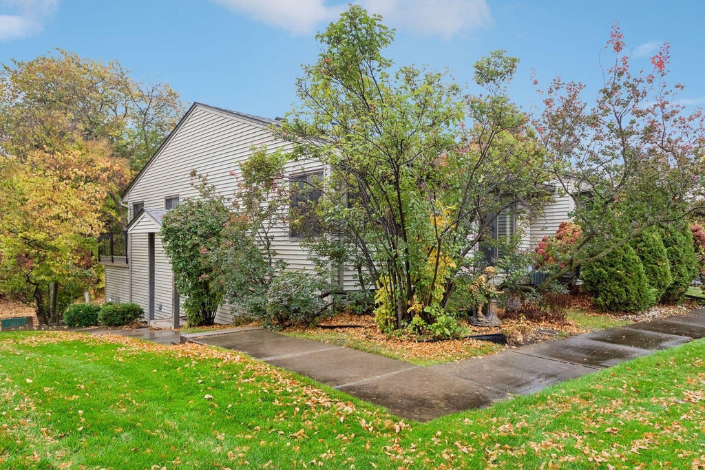 Photo of 4435 Arden View Court, Arden Hills, MN 55112 (MLS # 7161824)