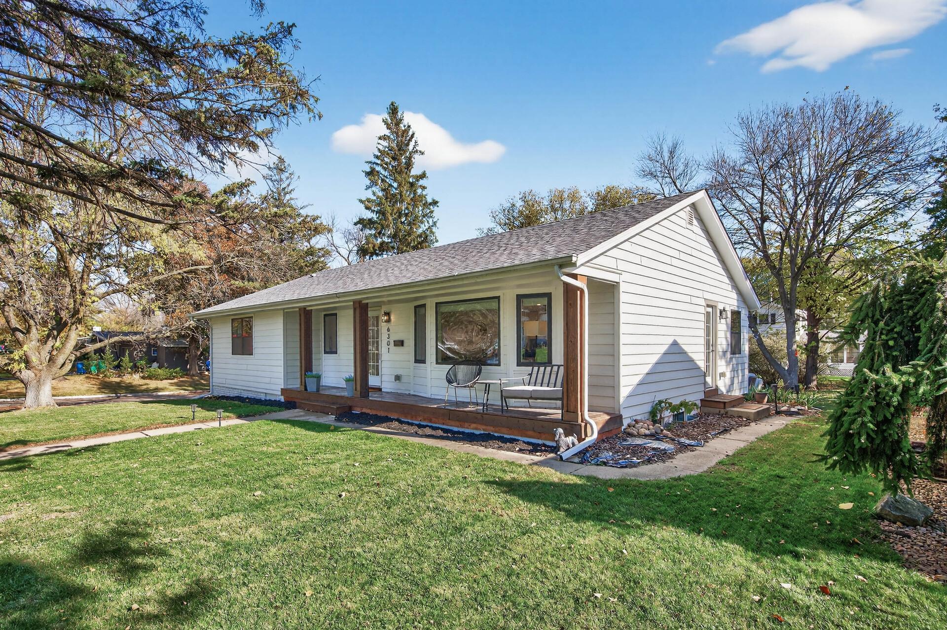 6301 Saint Johns Avenue