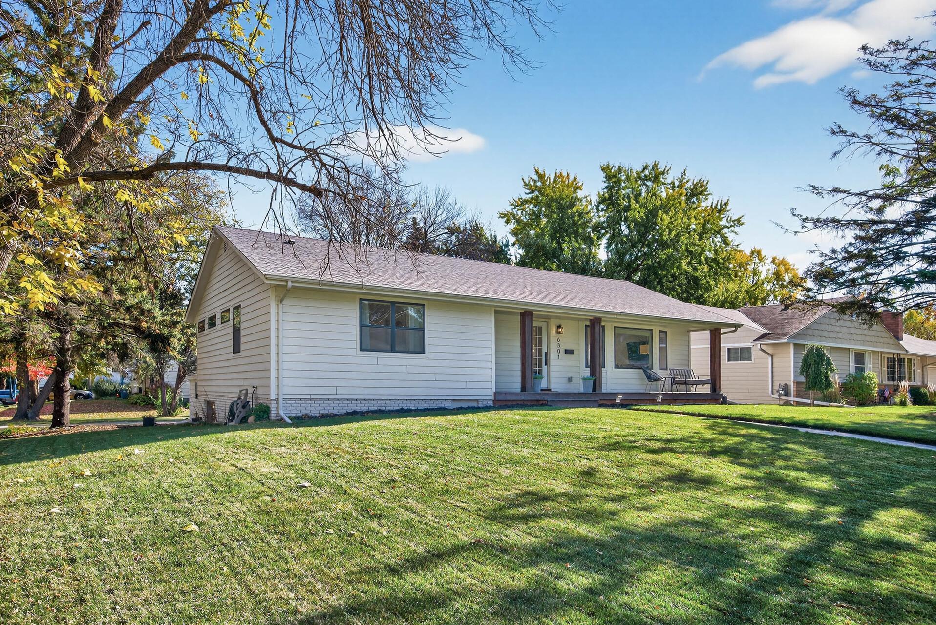 6301 Saint Johns Avenue