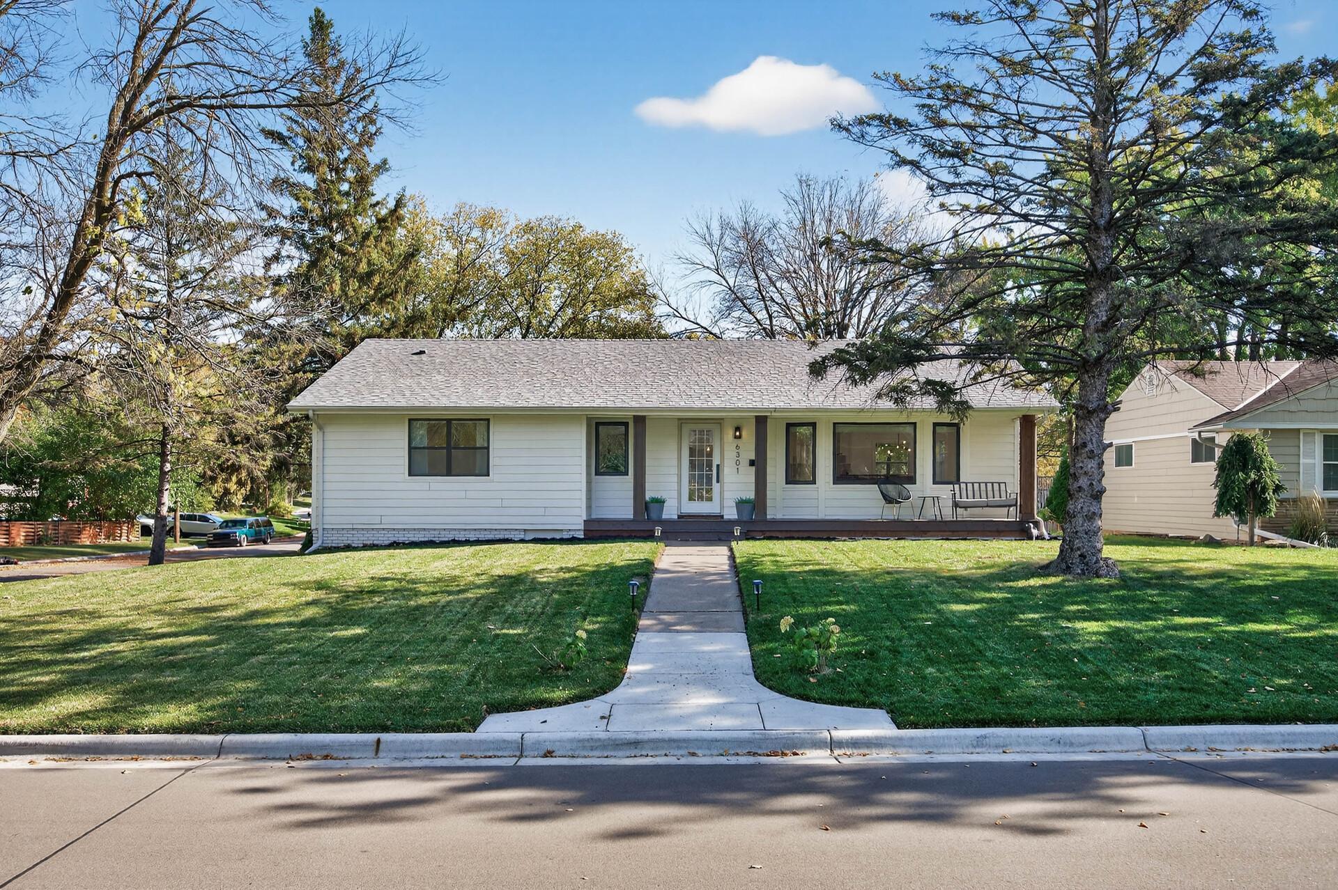 6301 Saint Johns Avenue