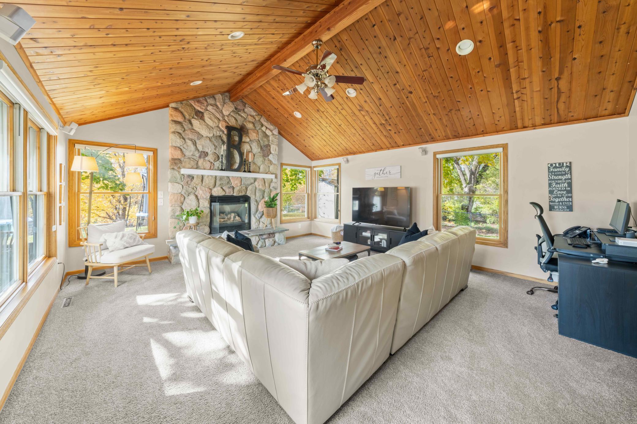 15429 Drexel Way