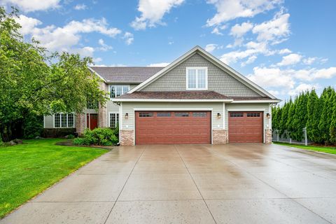 1349 Hillswick Place Mahtomedi MN 55115
