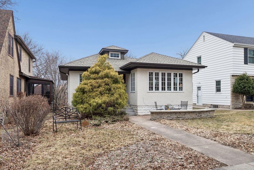 Photo of 1773 Scheffer Avenue, Saint Paul, MN 55116 (MLS # 7043981)