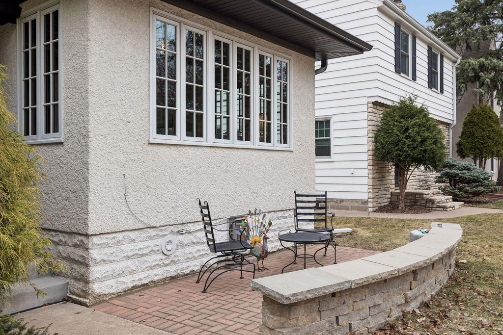 Photo of 1773 Scheffer Avenue, Saint Paul, MN 55116 (MLS # 7043981)