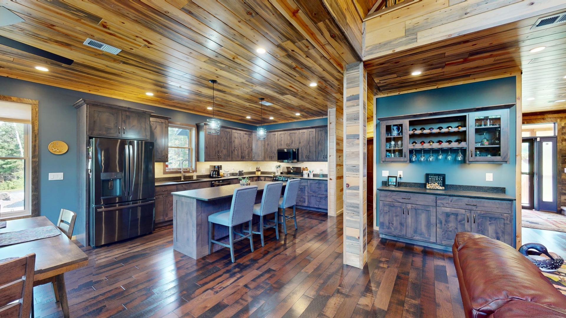 Crane Lake, Minnesota, 55725, United States, 3 Bedrooms Bedrooms, ,4 BathroomsBathrooms,Residential,Active,2025227