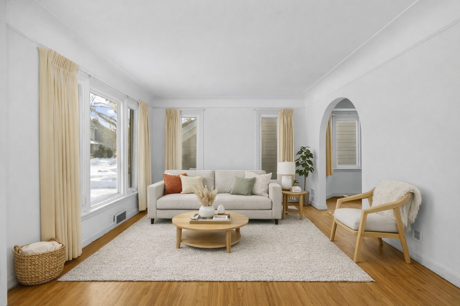 4110 Webster Avenue S