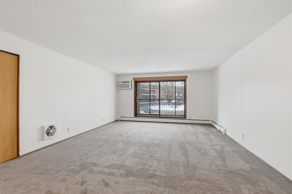 Photo of 10441 Greenbrier Road #120, Hopkins, MN 55305 (MLS # 6825559)