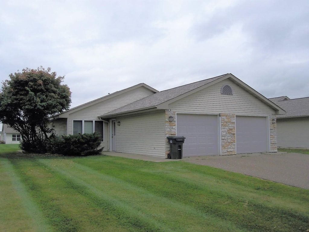 Photo of 594 W 8th Street #C, New Richmond, WI 54017 (MLS # 7085682)