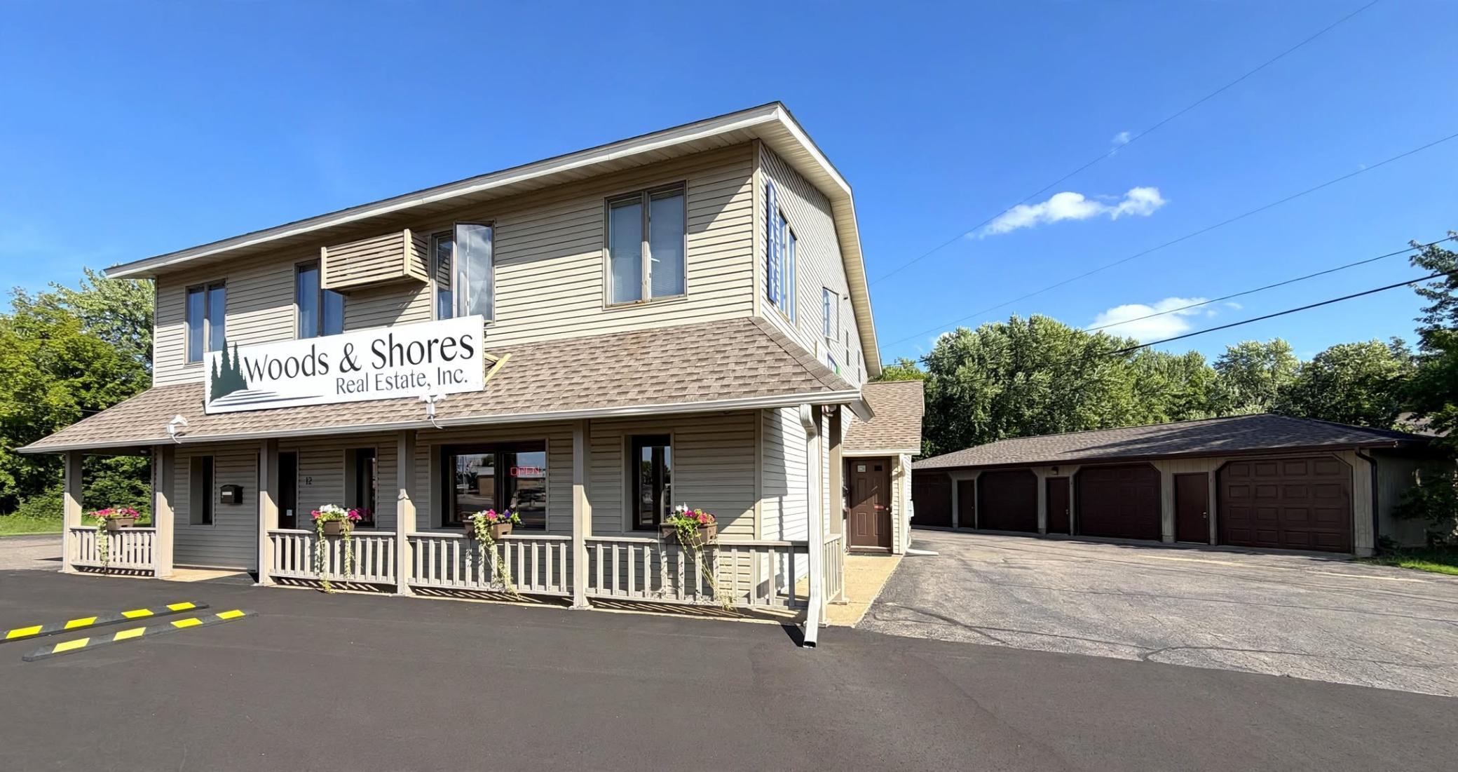 12 Minnesota Avenue S