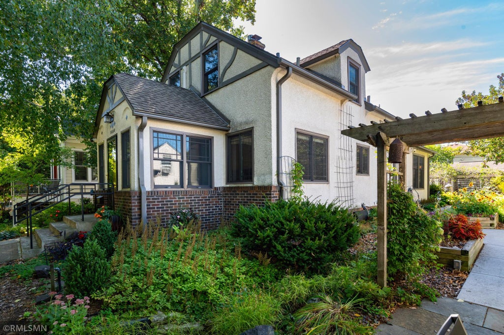 Photo of 5608 Girard Avenue S, Minneapolis, MN 55419 (MLS # 7143184)