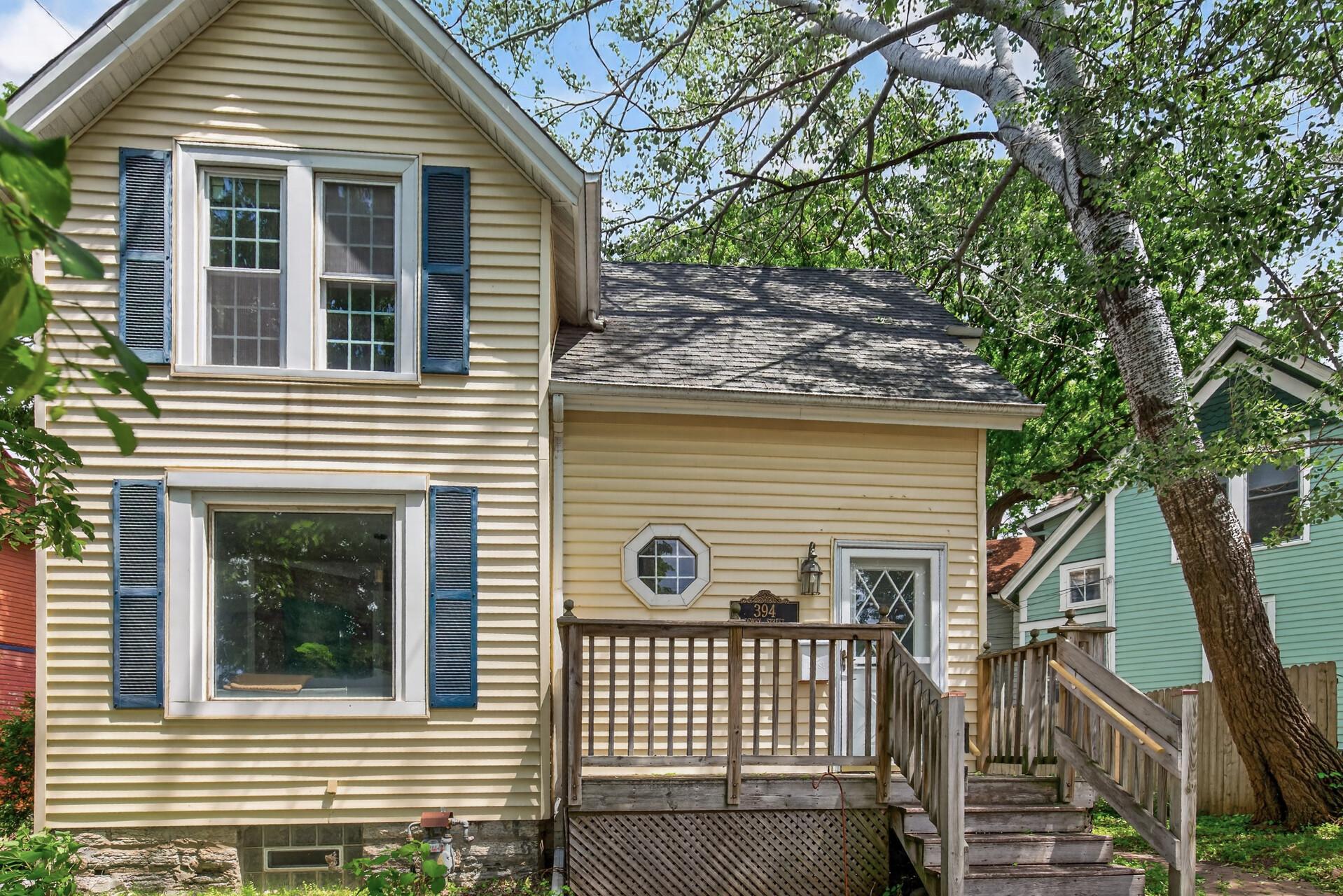 394 Dewey Street