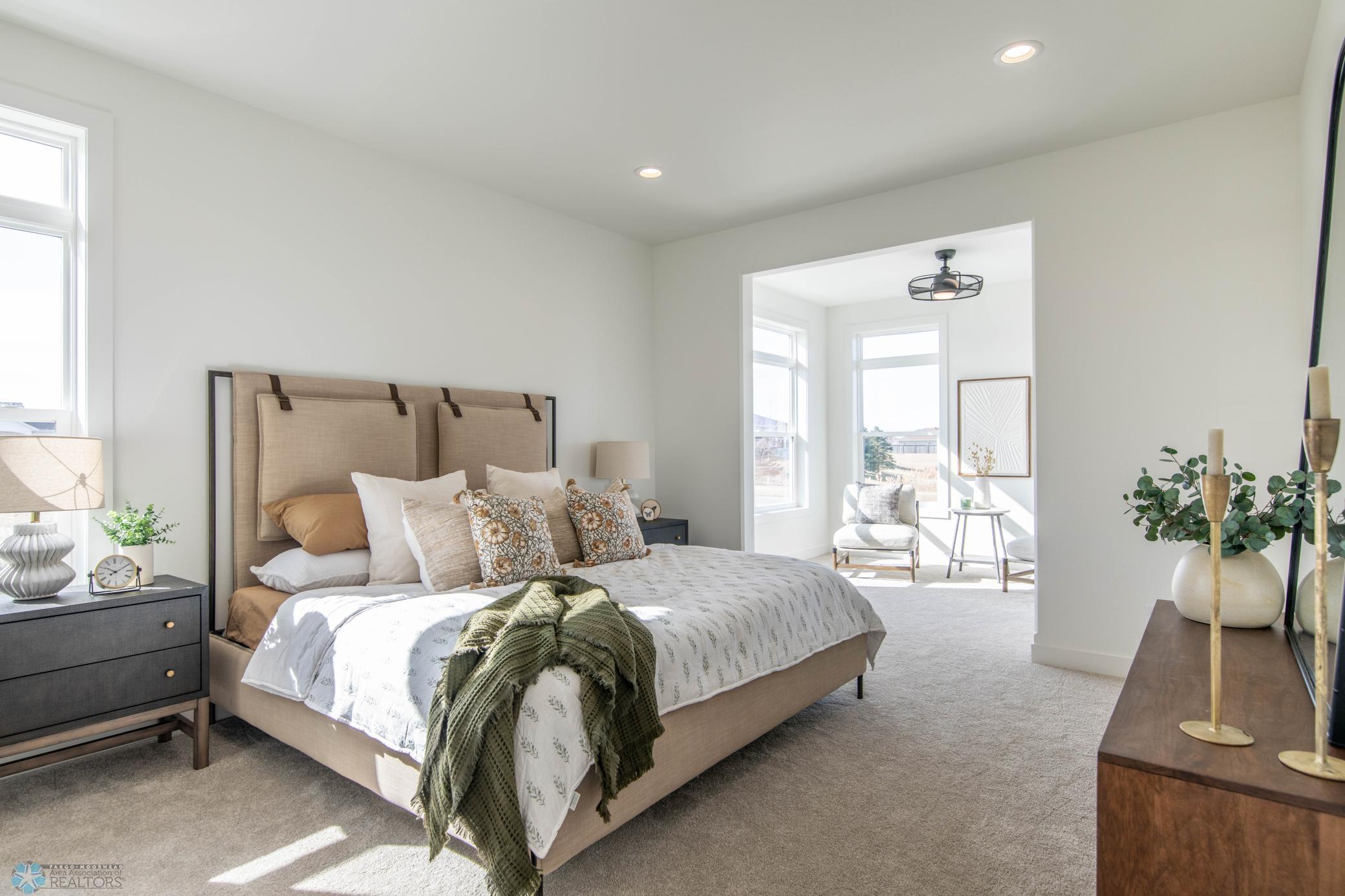 West Fargo, North Dakota 58078, United States, 2 Bedrooms Bedrooms, ,2 BathroomsBathrooms,Residential,Pending Sale,257162