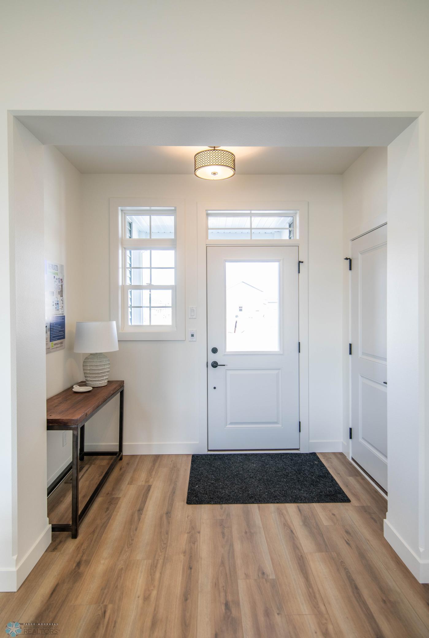 West Fargo, North Dakota 58078, United States, 2 Bedrooms Bedrooms, ,2 BathroomsBathrooms,Residential,Pending Sale,257162