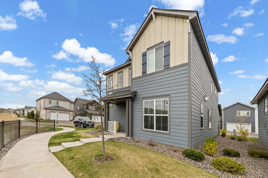 Photo of 1529 100th Avenue NW, Coon Rapids, MN 55433 (MLS # 7017295)