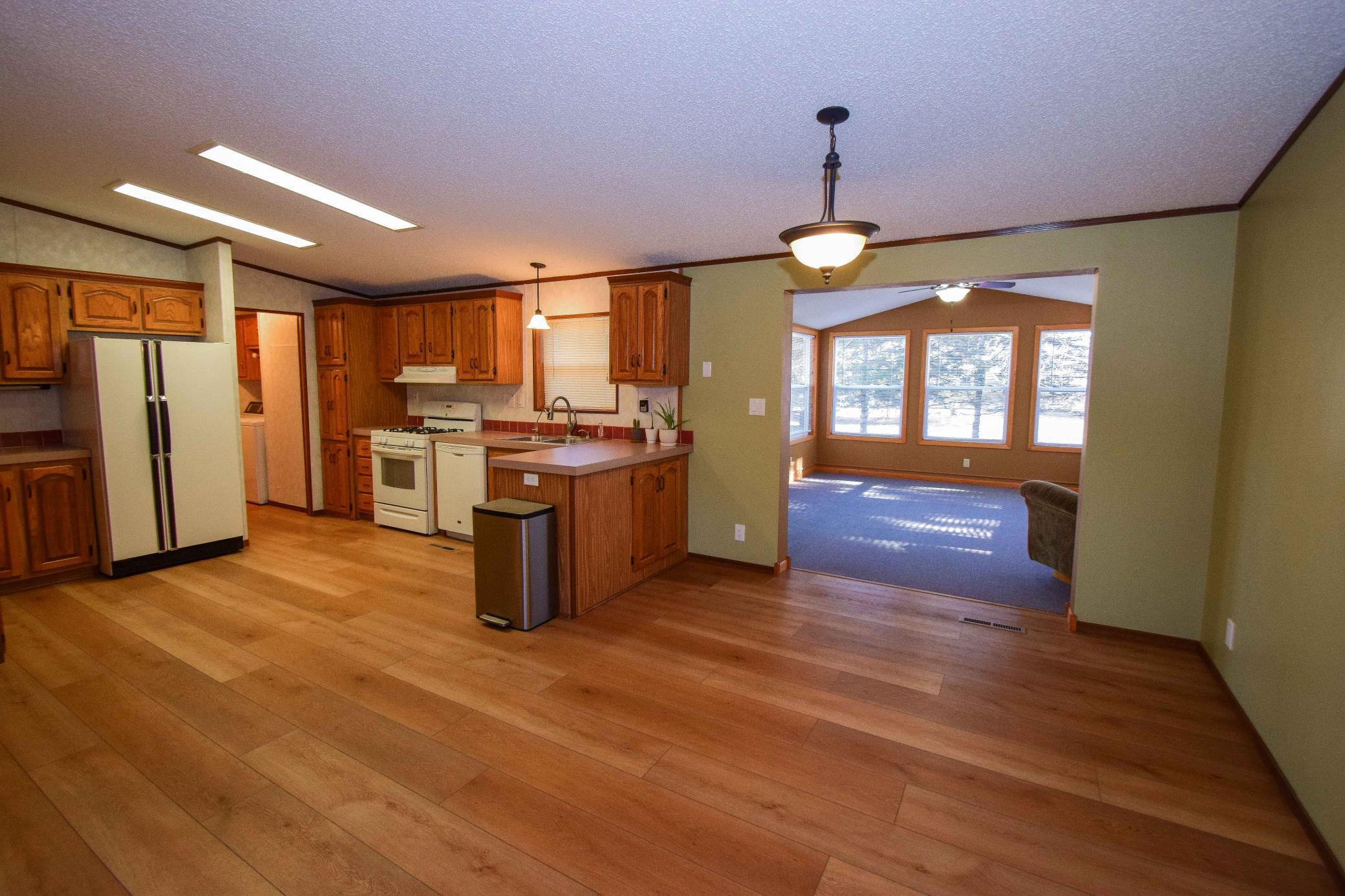 700 Washington Avenue S