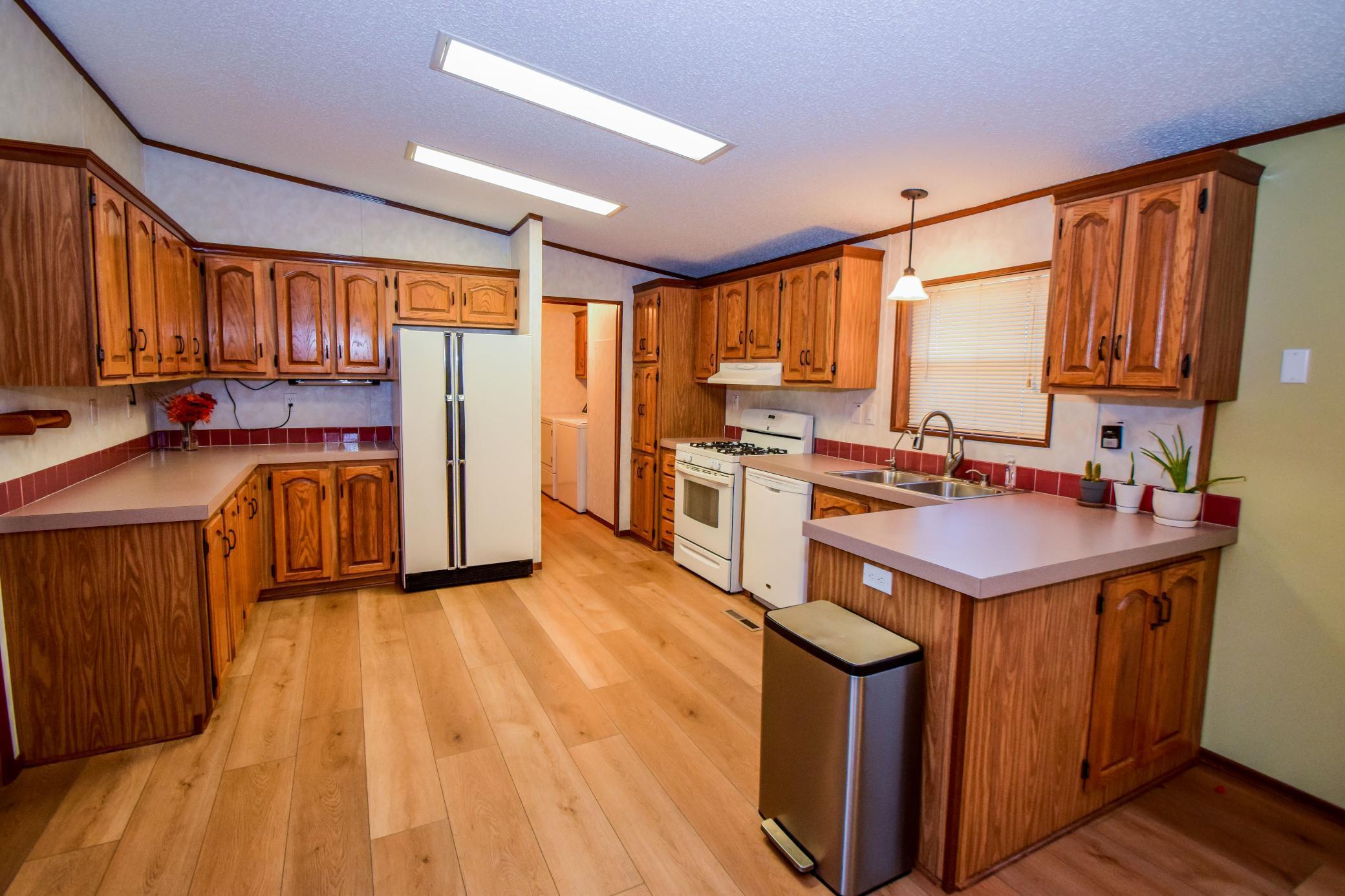 700 Washington Avenue S