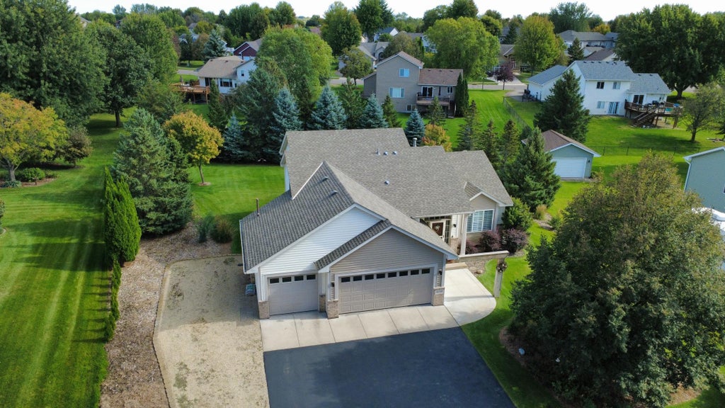 Photo of 20390 Pintail Court, Rogers, MN 55374 (MLS # 7149692)