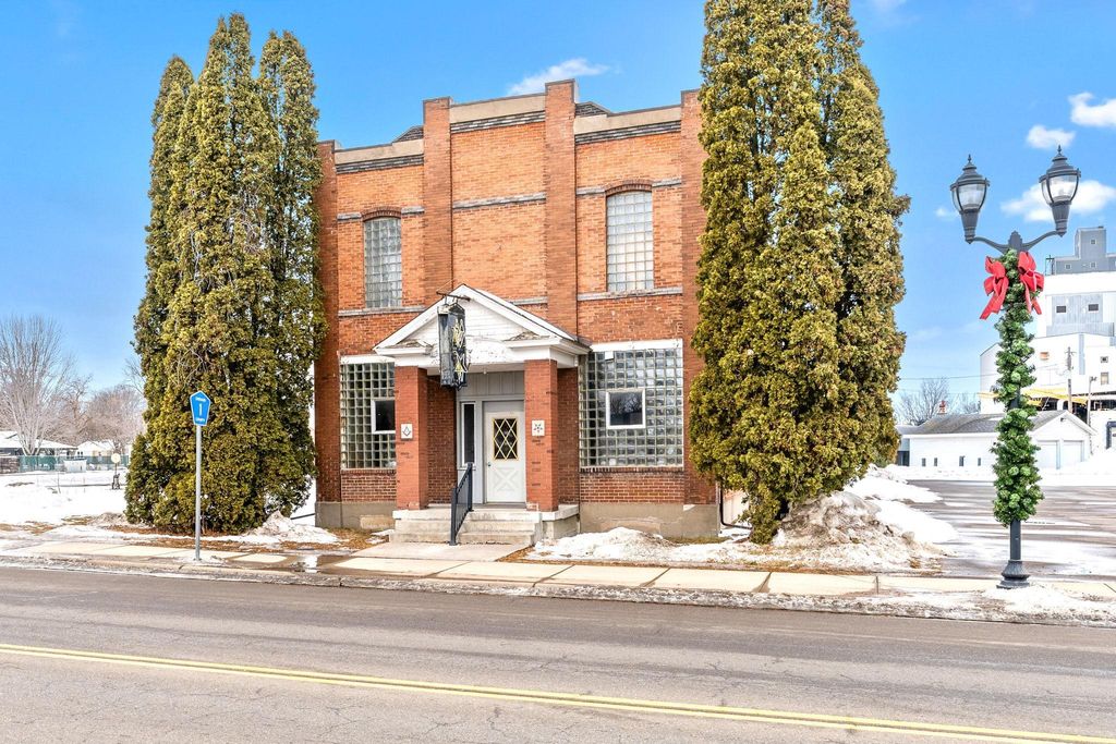 Photo of 155 W 4th Street, Rush City, MN 55069 (MLS # 7017720)