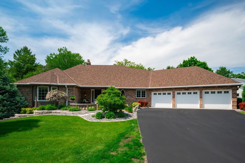 Photo of 12400 Huntingdon Lane, Minnetonka, MN 55305 (MLS # 7074738)