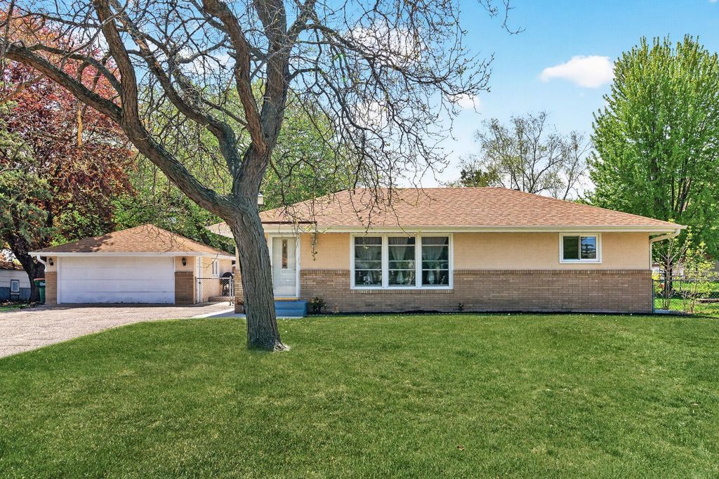 Photo of 50 98th Avenue NE, Blaine, MN 55434 (MLS # 7072440)