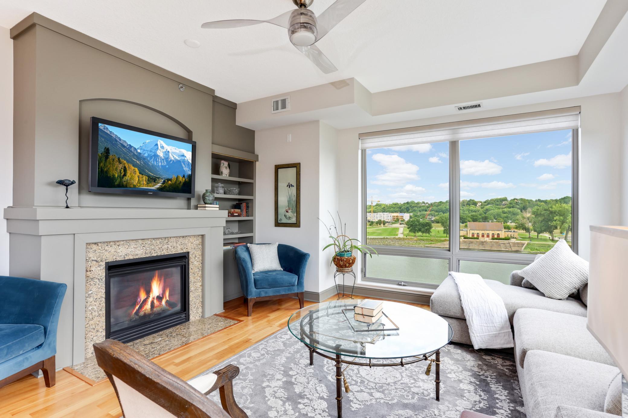 240 Spring Street 510