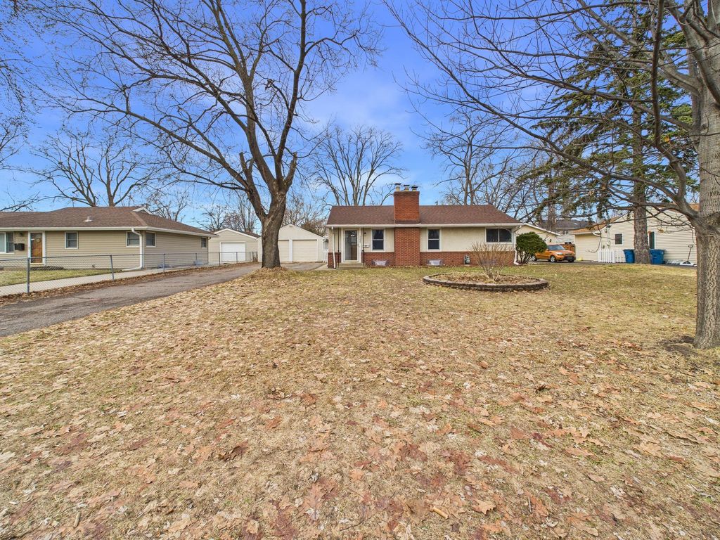 Photo of 7232 Chicago Avenue S, Richfield, MN 55423 (MLS # 7033942)