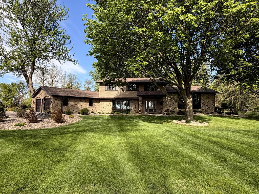 Photo of 41347 US Hwy 71 N, Windom, MN 56101 (MLS # 7084763)