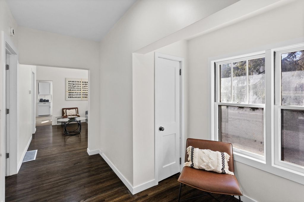 Photo of 676 York Avenue, Saint Paul, MN 55106 (MLS # 7060897)