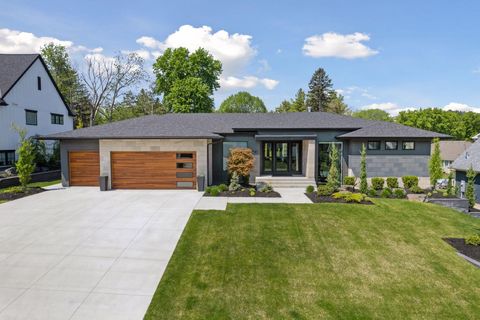 1841 Orchard Heights Lane Mendota Heights MN 55118