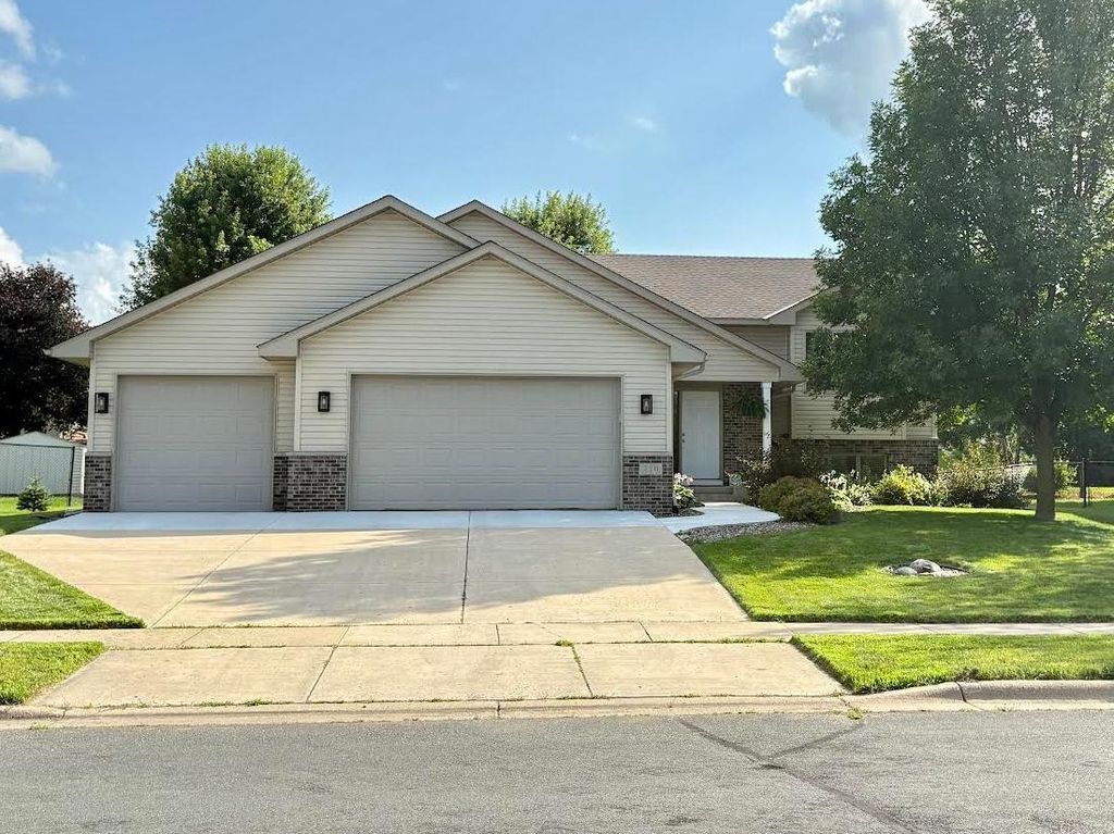 Photo of 310 Art Street NW, New Prague, MN 56071 (MLS # 7023340)