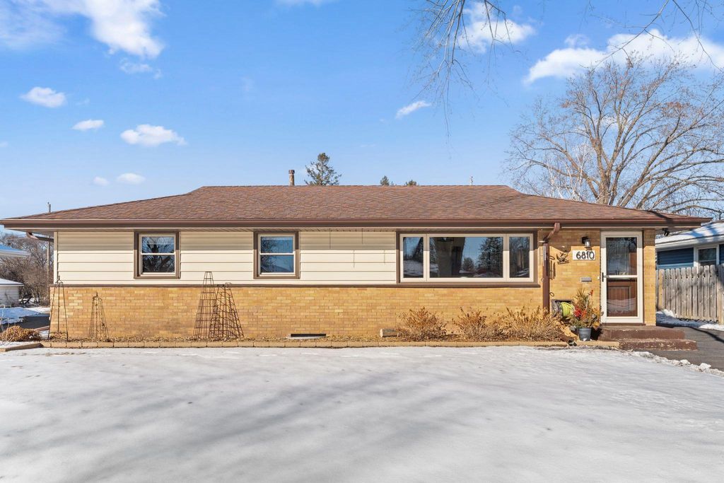 Photo of 6810 61st Avenue N, Crystal, MN 55428 (MLS # 7025904)