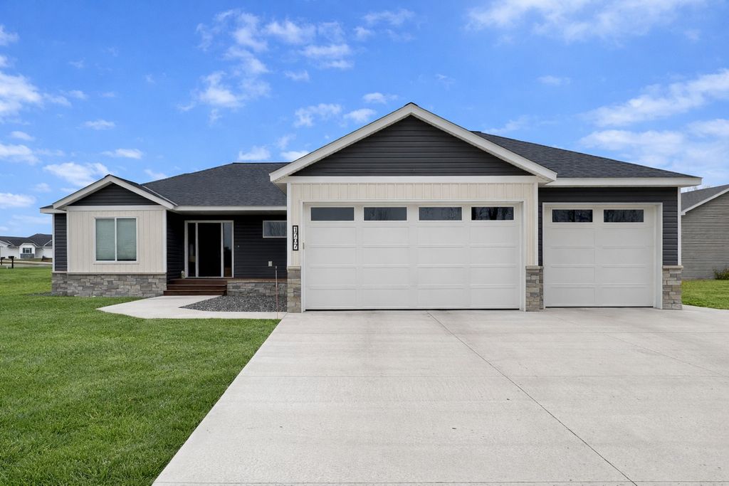 Photo of 1707 17th Street NW, Willmar, MN 56201 (MLS # 7043936)