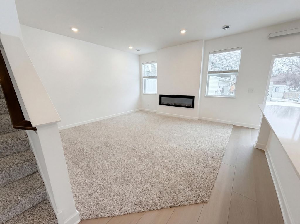 Photo of 3092 Vanderbie Street, Saint Paul, MN 55117 (MLS # 7021330)