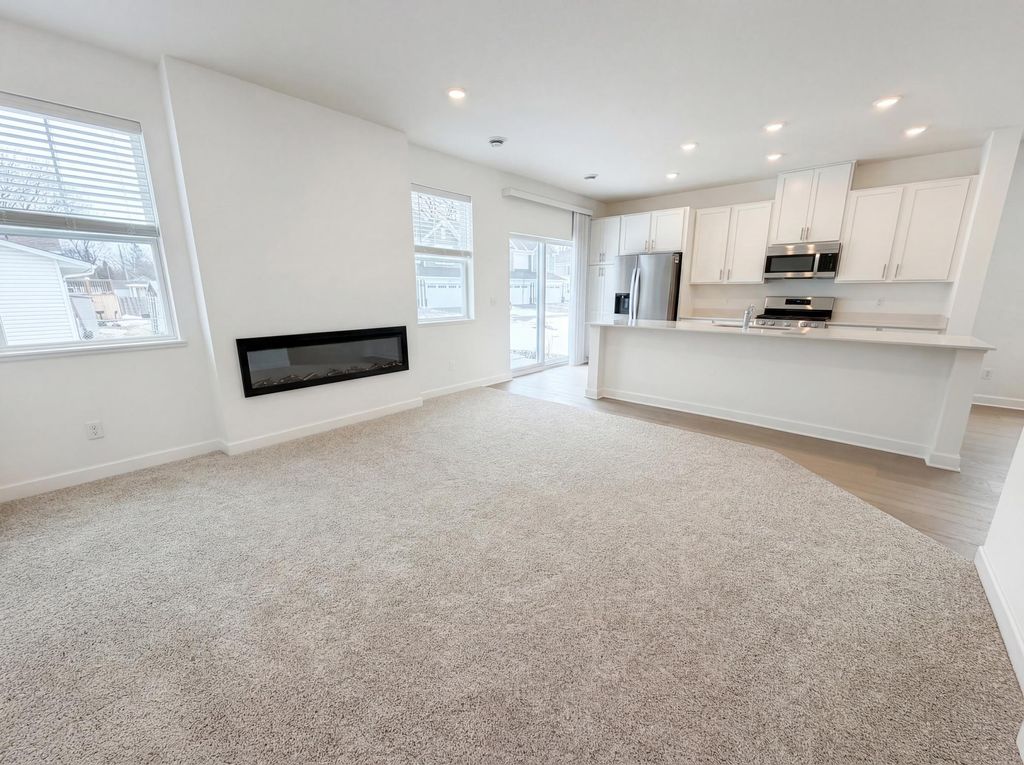 Photo of 3092 Vanderbie Street, Saint Paul, MN 55117 (MLS # 7021330)