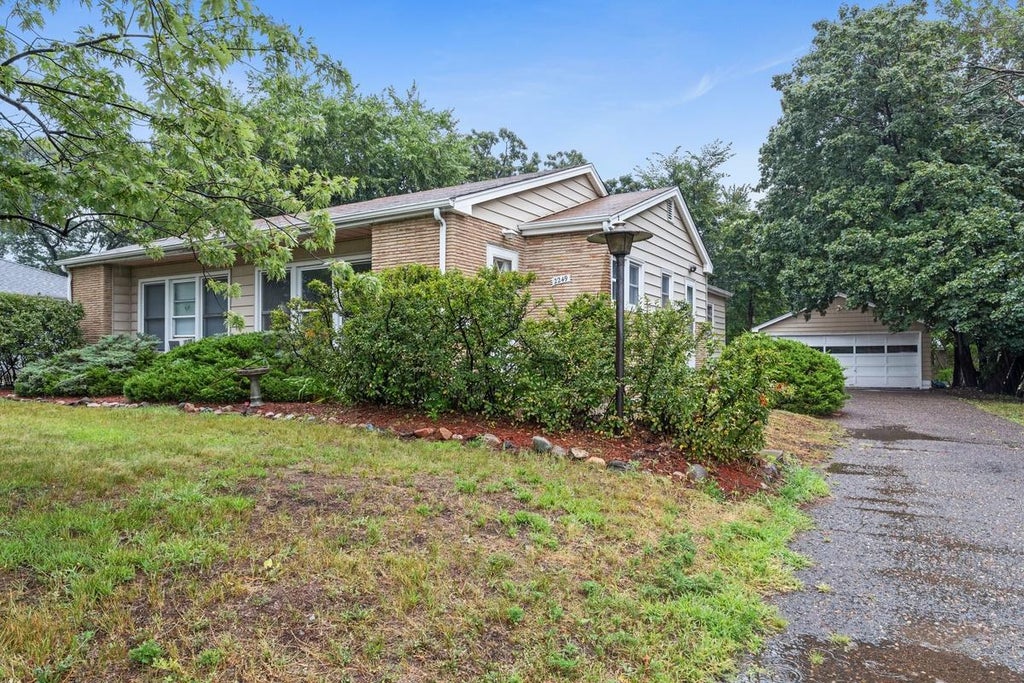 Photo of 2249 Louisiana Avenue S, Saint Louis Park, MN 55426 (MLS # 7123878)