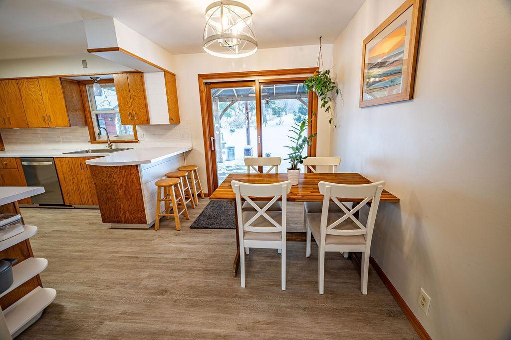 W11265 US Highway 10