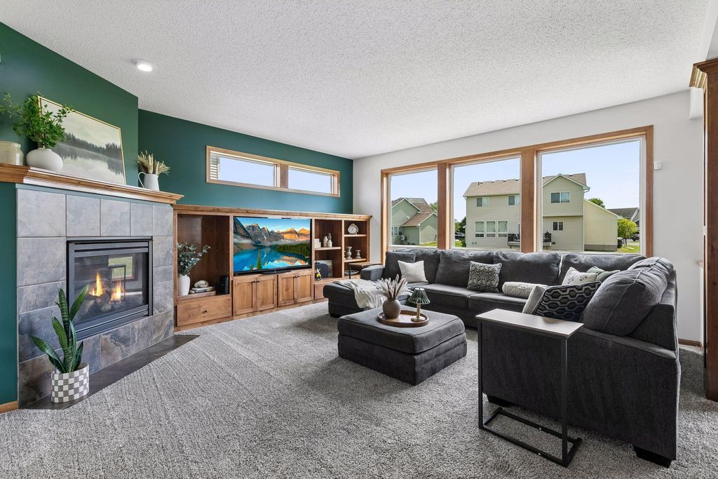 Photo of 19280 Claremont Drive, Farmington, MN 55024 (MLS # 7117484)