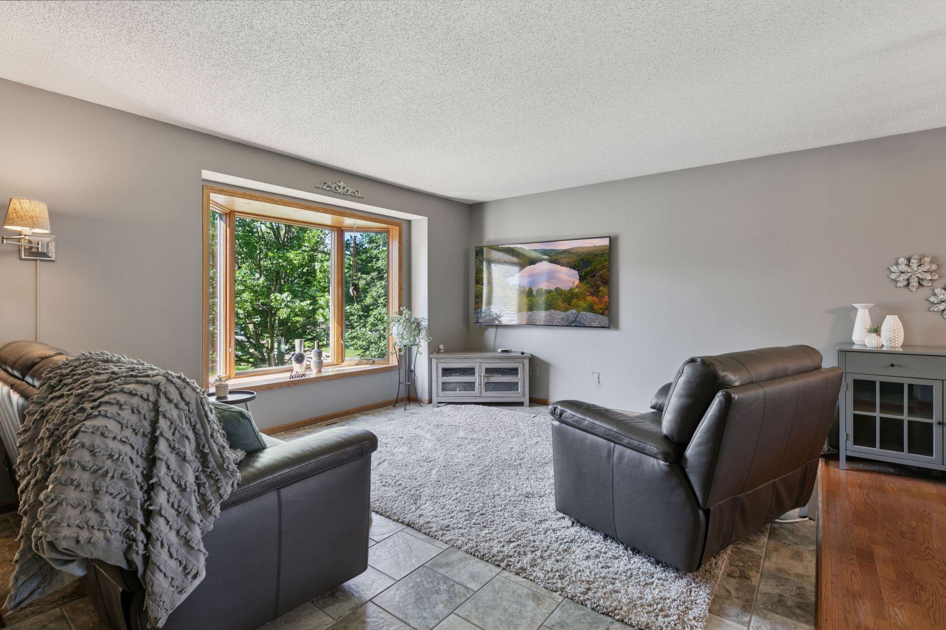 2212 Horizon Place