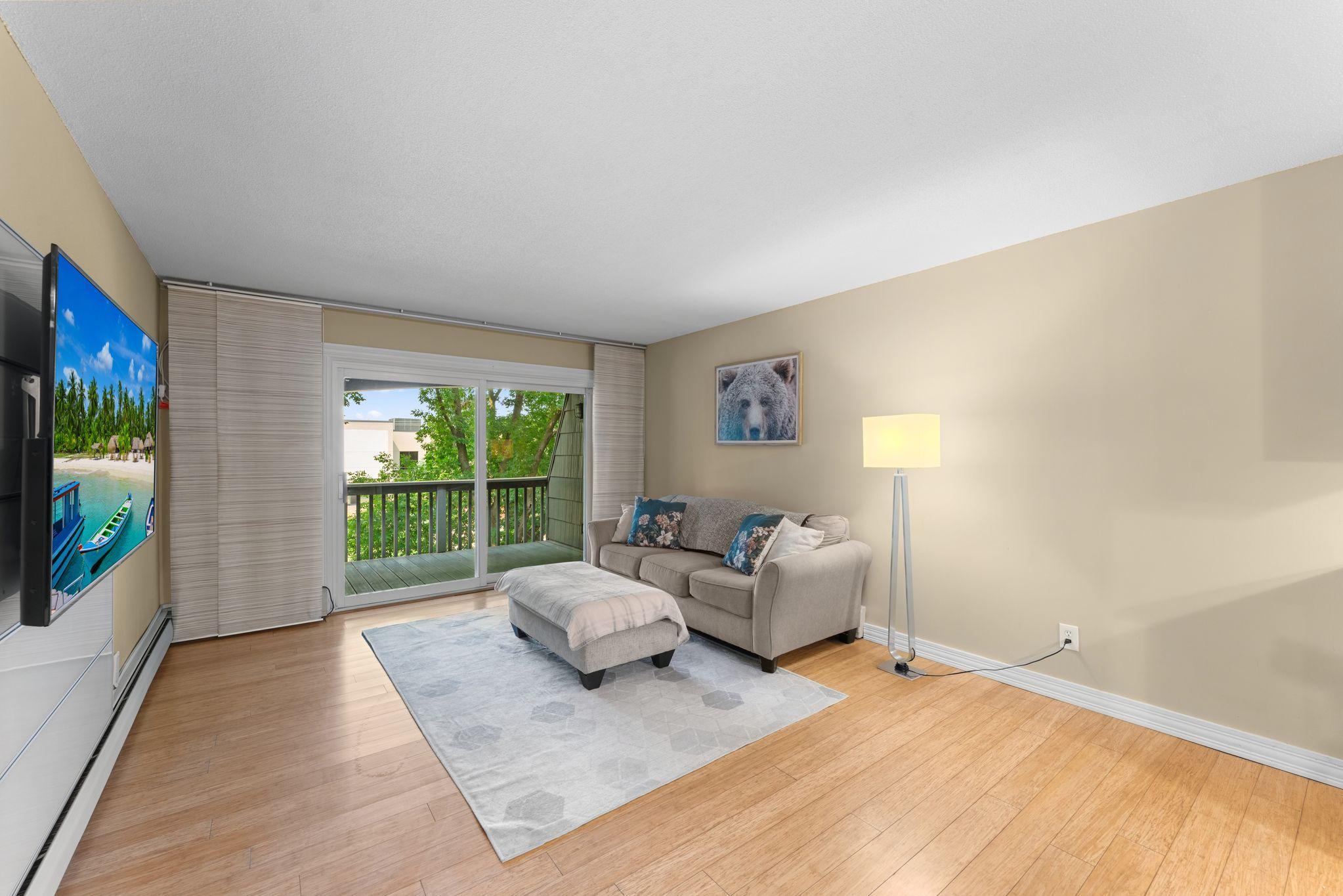 2800 Hamline Avenue N 313