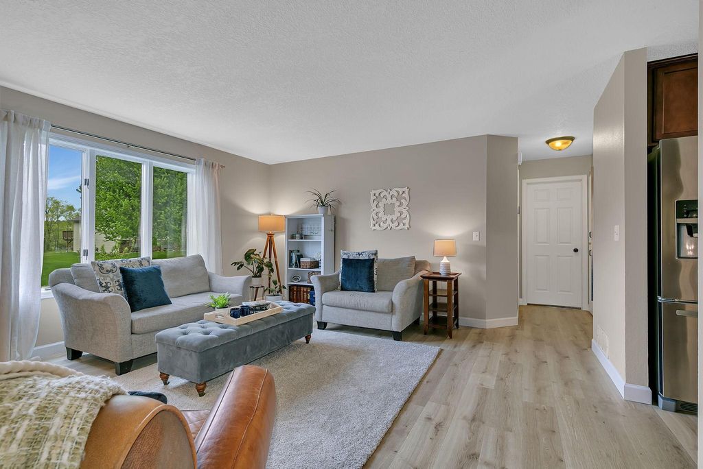 Photo of 913 5th Avenue E, Sartell, MN 56377 (MLS # 7058897)