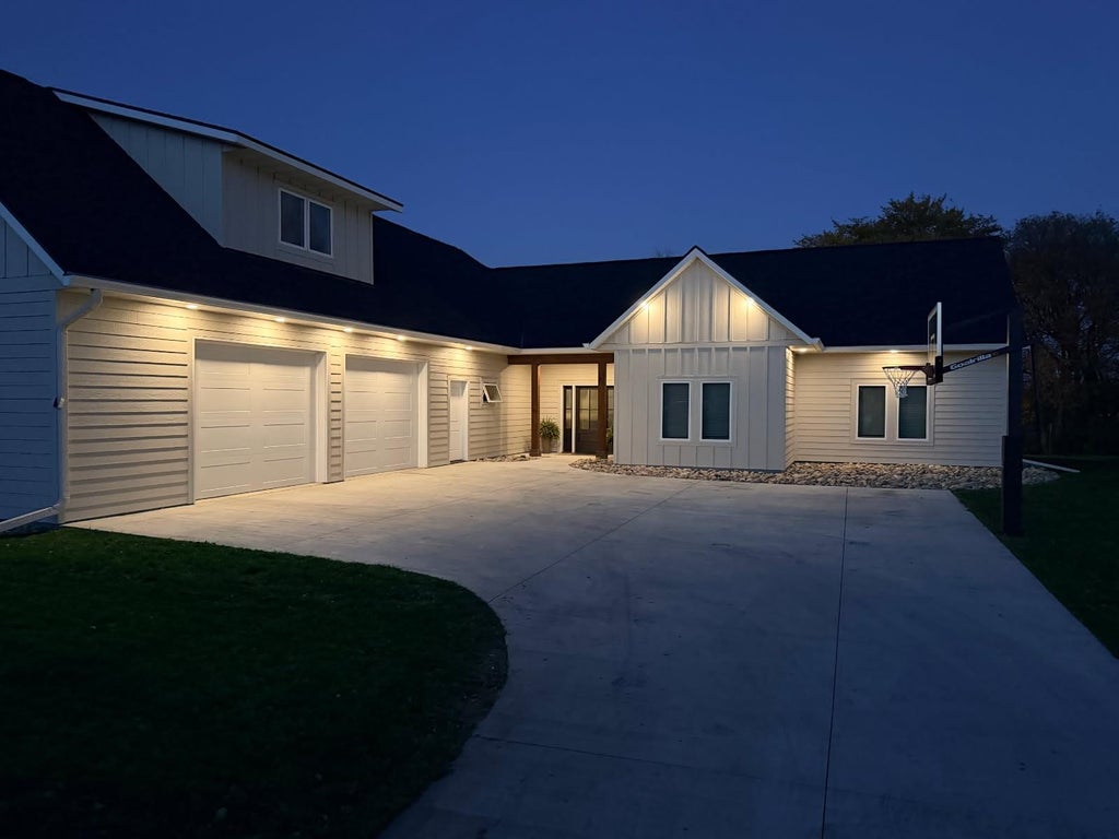 Photo of 1949 Rosewood Lane SE, Alexandria, MN 56308 (MLS # 7158632)